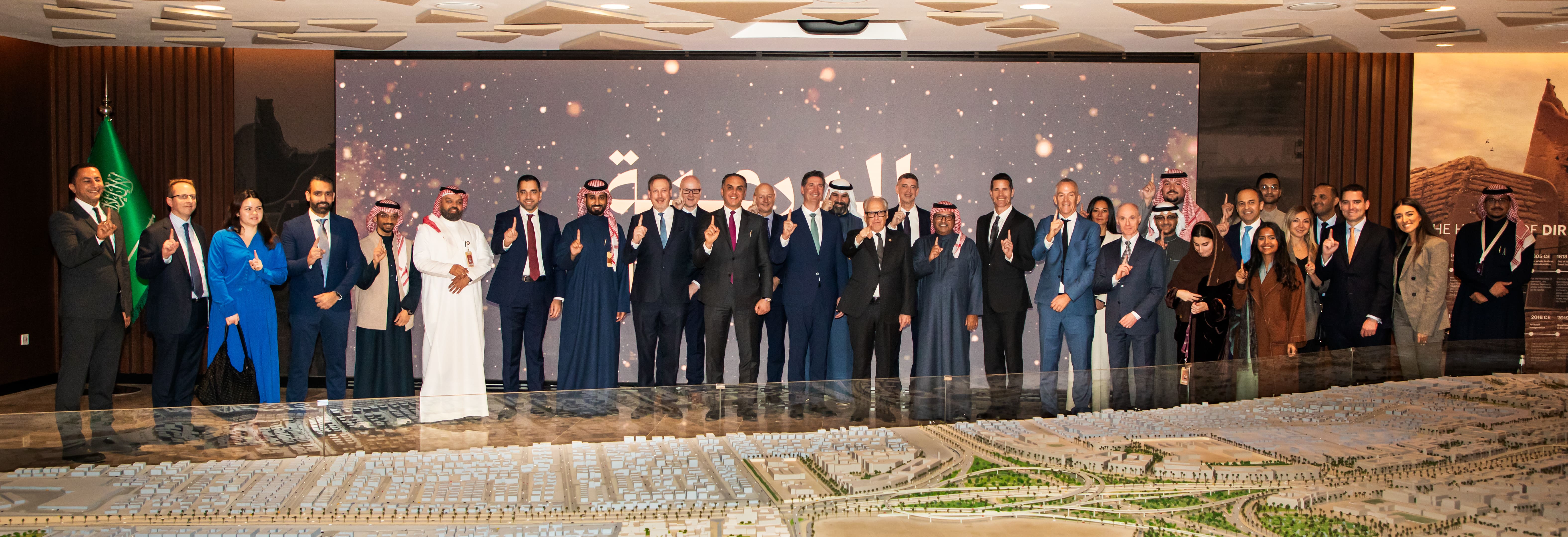 Diriyah Explores Retail Partnership with Alshaya & Starbucks