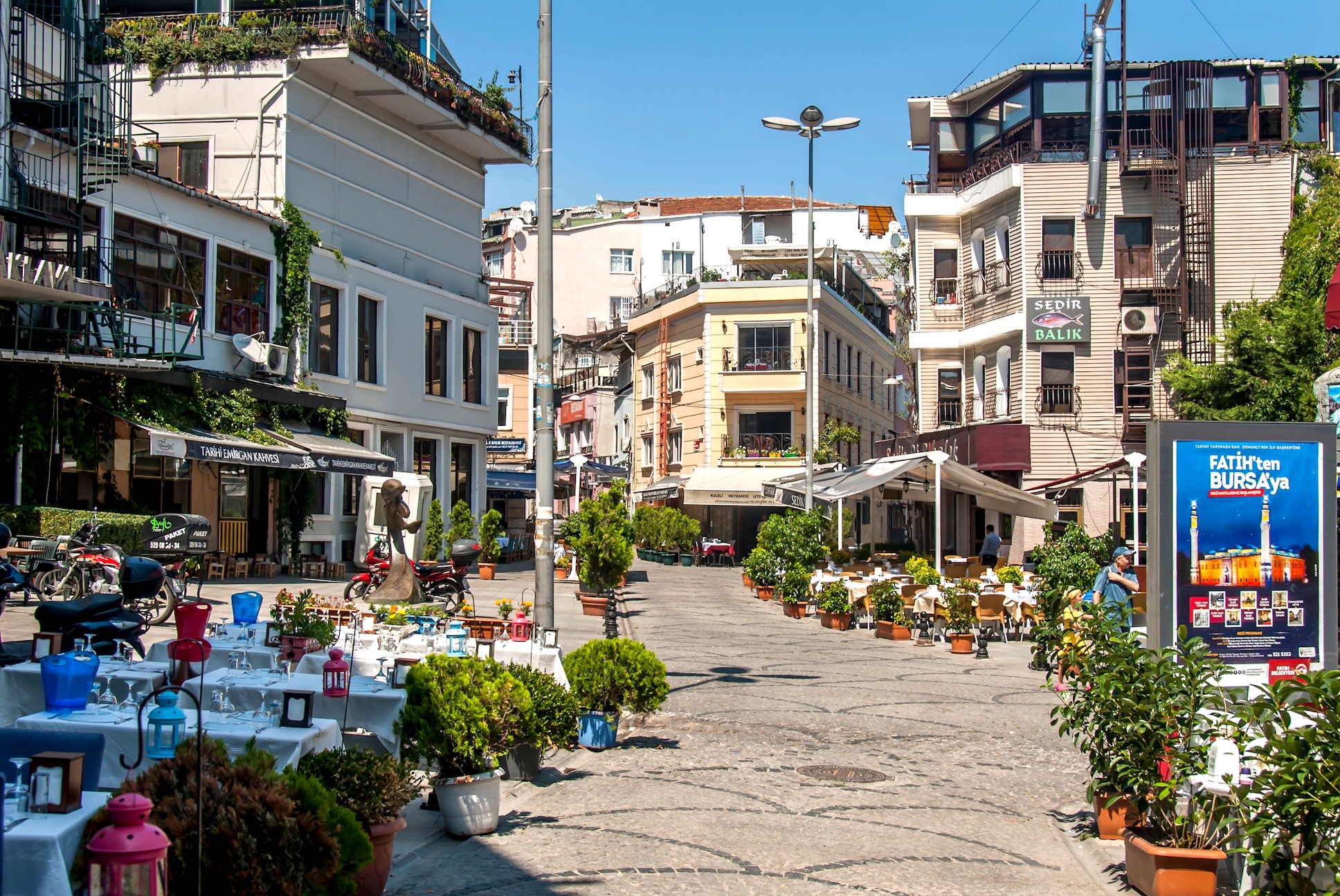 Beyond the Landmarks: Discover İstanbul’s Hidden Heritage in Yedikule and Samatya
