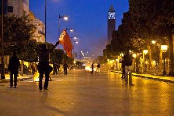  Tunisie: interdiction des manifestations à l’Avenue Habib Bourguiba à Tunis